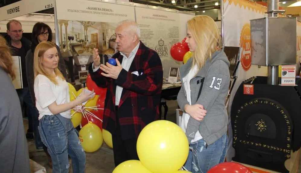 На стенде «KASHUBA DESIGN» выставки «AQUA SALON 2016». Онлайн репортаж